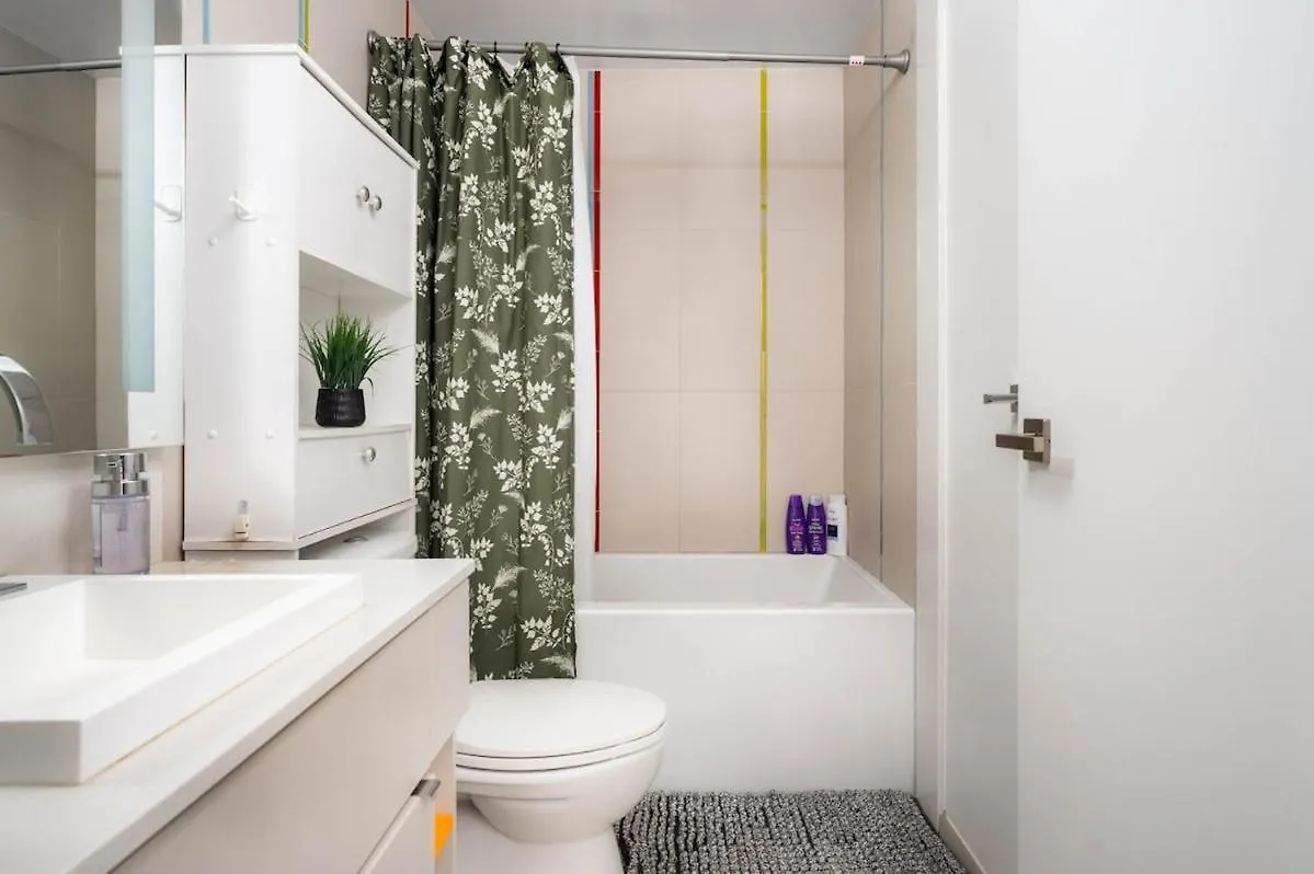 דירה טורונטו 1Bd Next To Queen St - Most Ideal Location קנדה