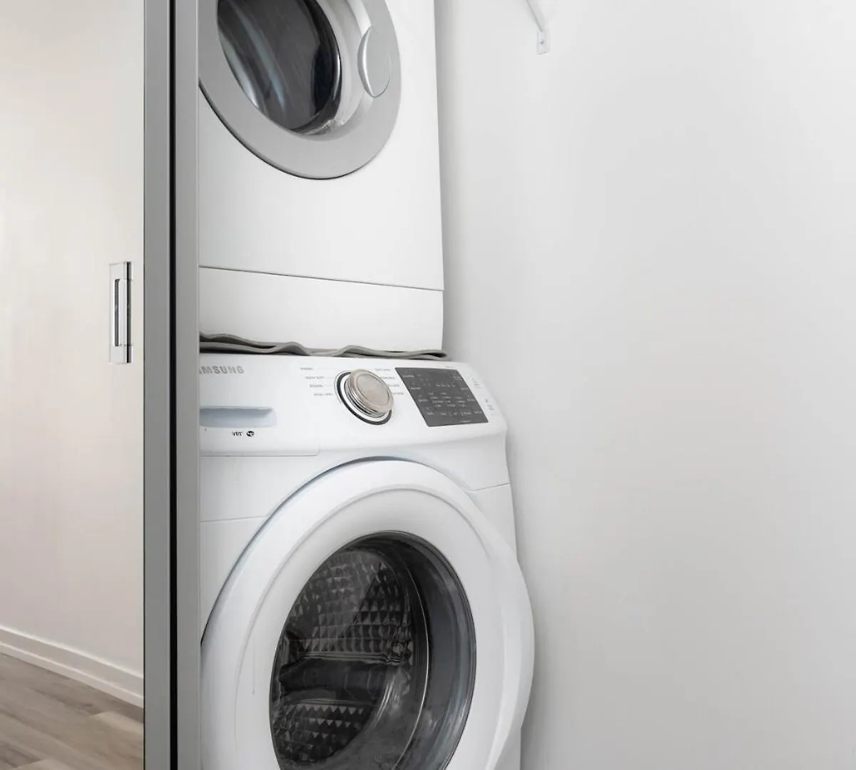 טורונטו 1Bd Next To Queen St - Most Ideal Location קנדה